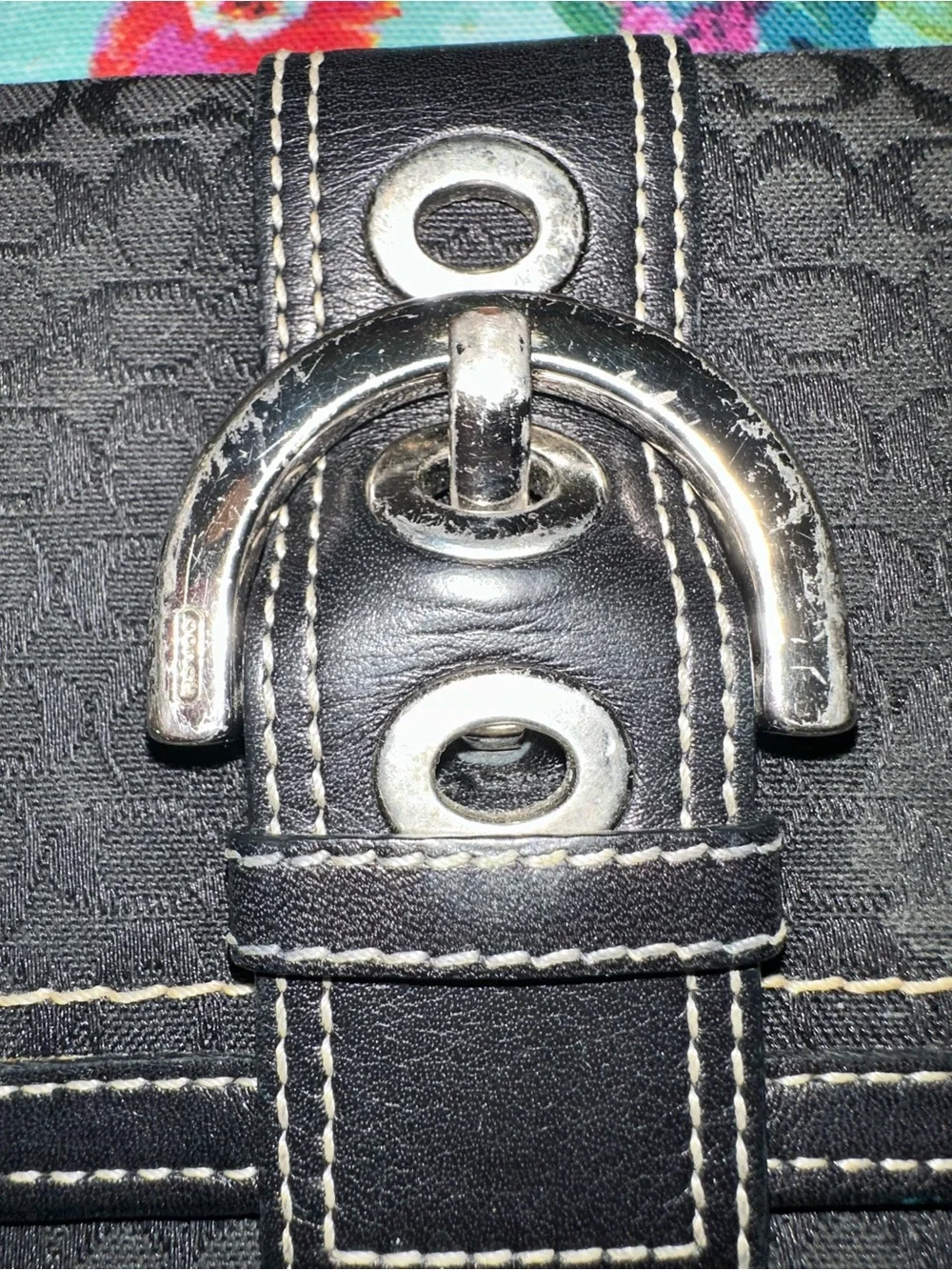 Coach Hampton Wallet - Picture 12 of 13